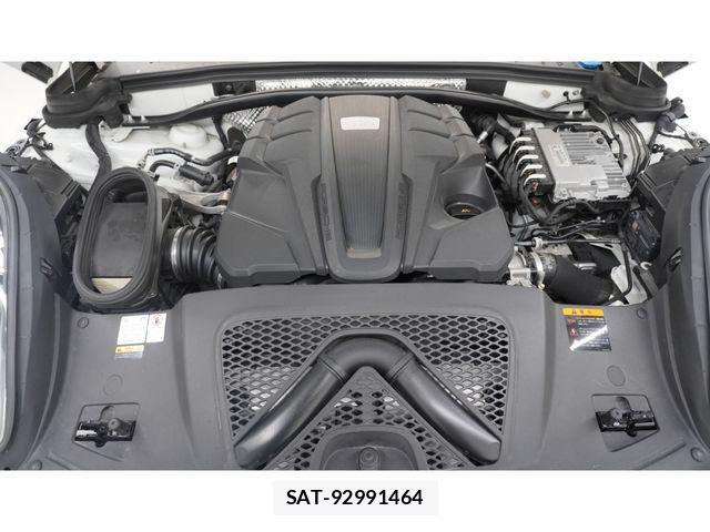 Porsche MACAN 2020-02 1381542-26