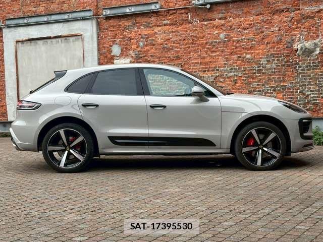 Porsche MACAN 2023-04 1414249-11