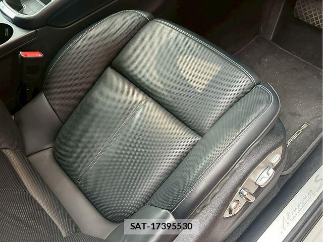 Porsche MACAN 2023-04 1414249-18
