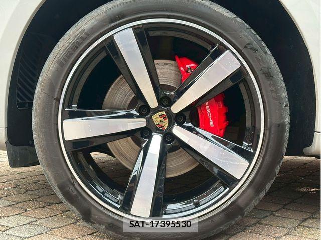 Porsche MACAN 2023-04 1414249-24