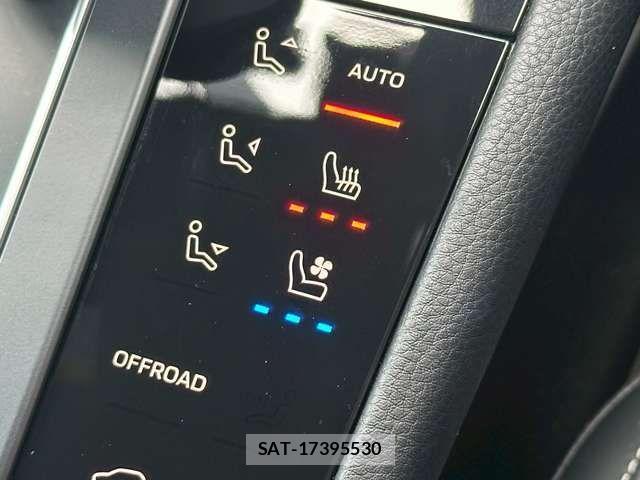 Porsche MACAN 2023-04 1414249-5