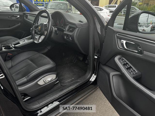 Porsche MACAN 2016-10 1474267-10