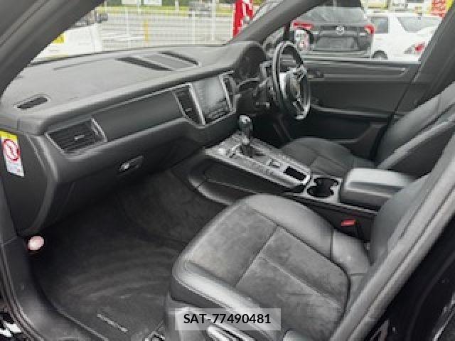 Porsche MACAN 2016-10 1474267-11