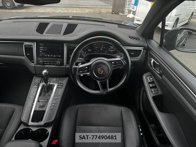 Porsche MACAN 2016-10 1474267-15