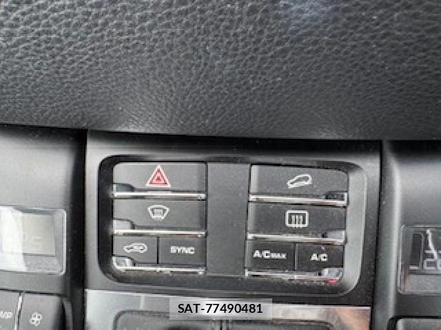Porsche MACAN 2016-10 1474267-26