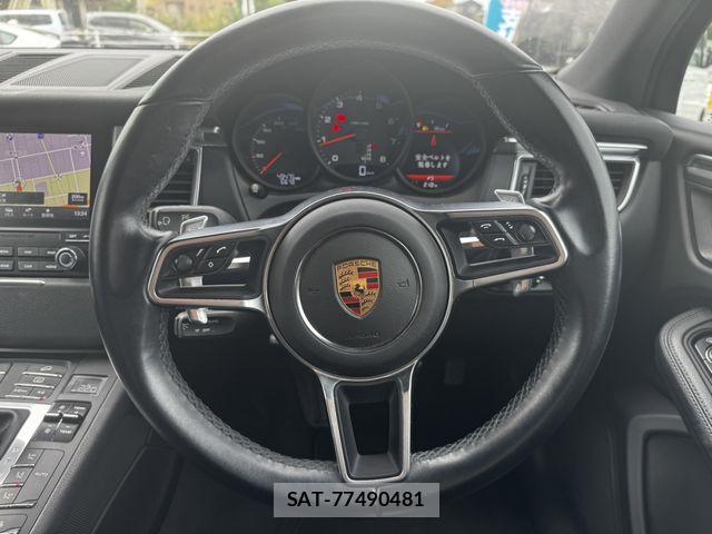 Porsche MACAN 2016-10 1474267-8