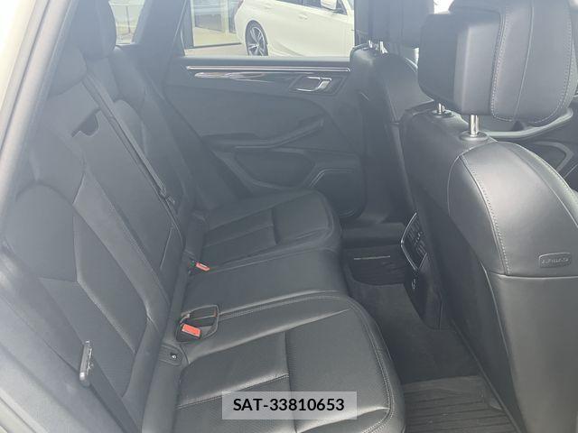 Porsche MACAN 2023-06 1489754-10