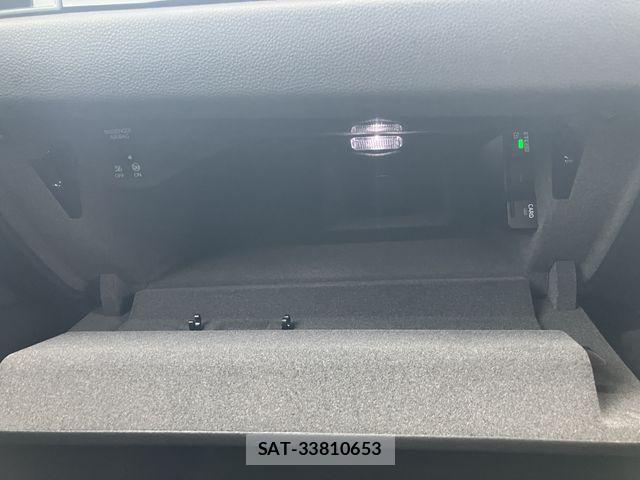 Porsche MACAN 2023-06 1489754-20