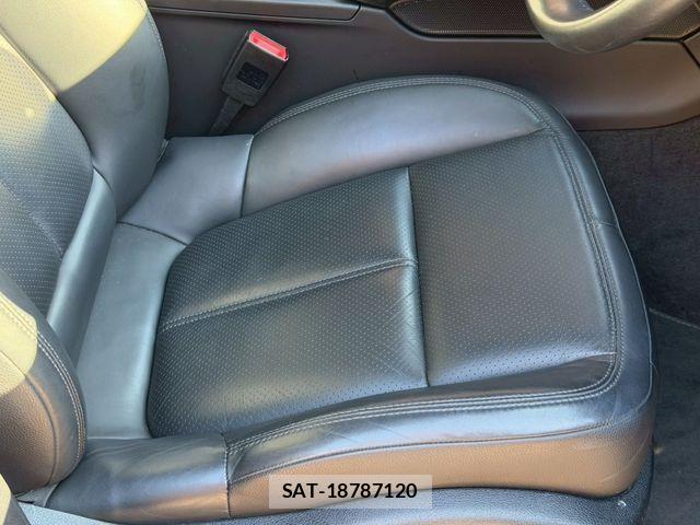 Porsche MACAN 2022-12 1663151-20
