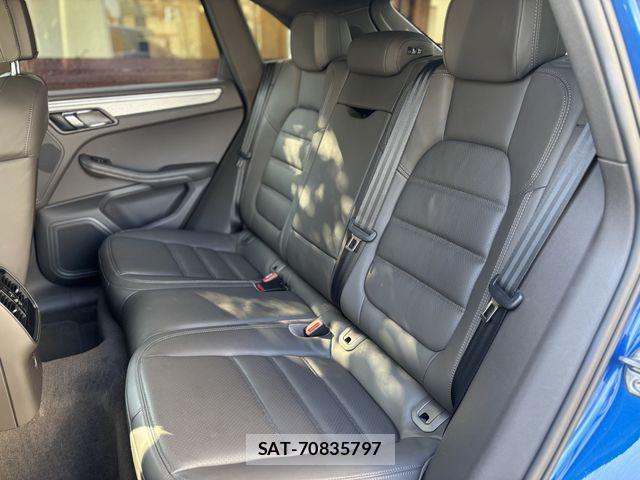 Porsche MACAN 2016-10 2003693-24