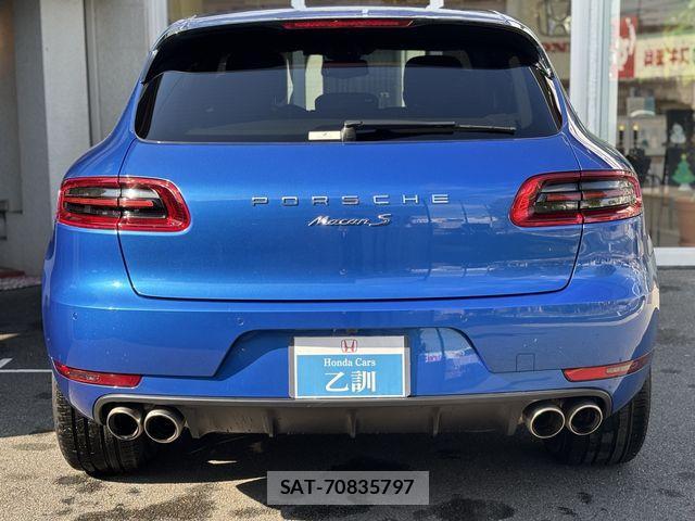 Porsche MACAN 2016-10 2003693-6