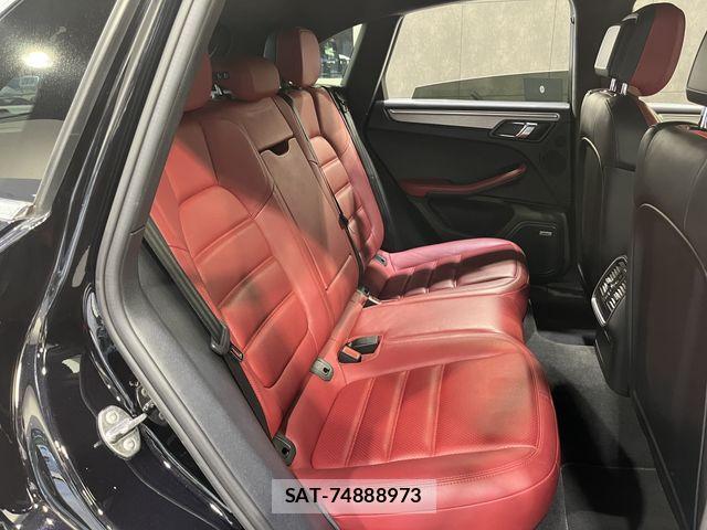 Porsche MACAN 2016-01 2401575-11