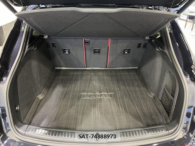 Porsche MACAN 2016-01 2401575-13