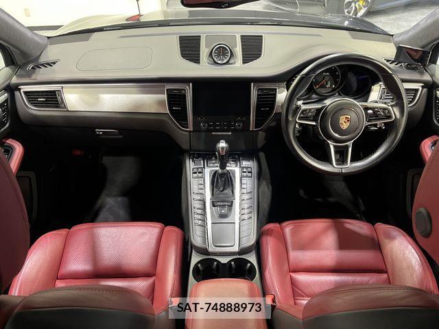 Porsche MACAN 2016-01 2401575-18