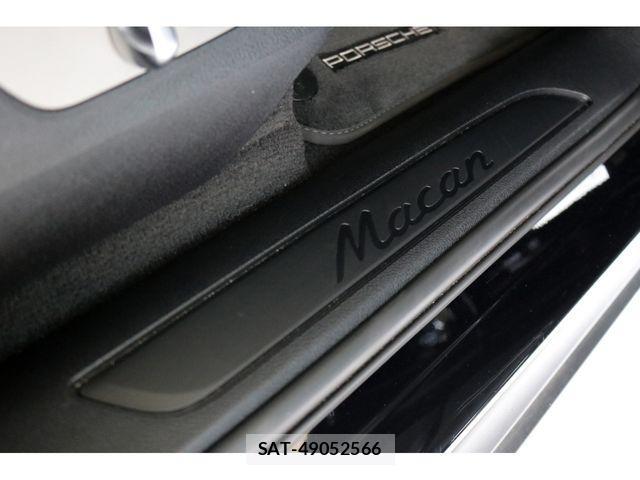 Porsche MACAN 2021-08 2729856-22