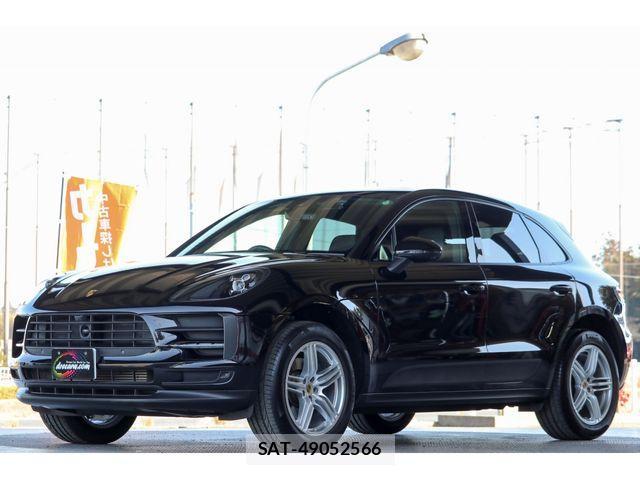 Porsche MACAN 2021-08 2729856-8
