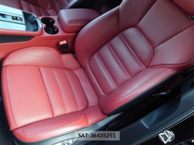Porsche MACAN 2022-05 2729851-22