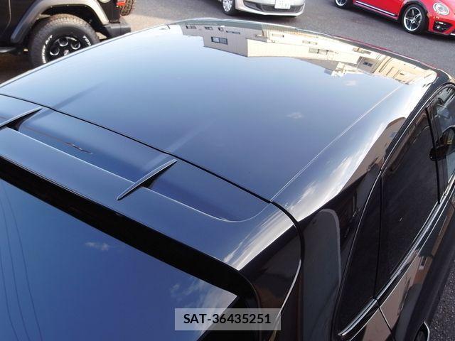 Porsche MACAN 2022-05 2729851-29