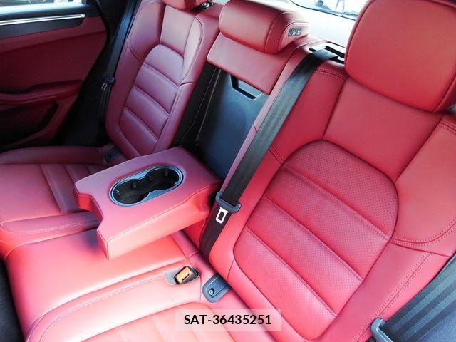 Porsche MACAN 2022-05 2729851-3