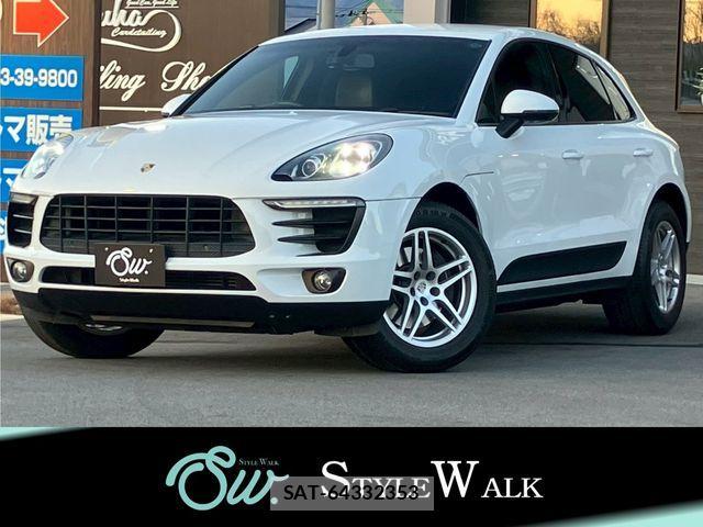 Porsche MACAN 2015-03 3383490-0