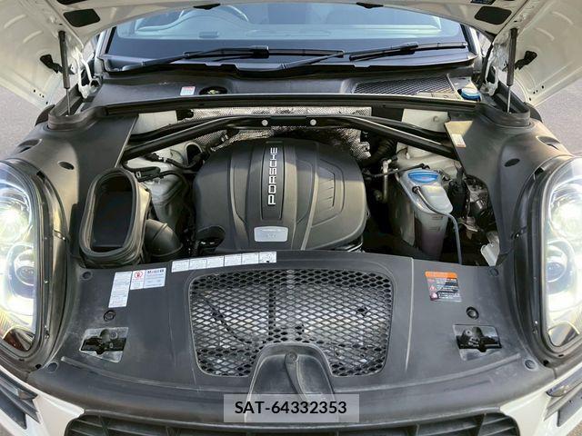 Porsche MACAN 2015-03 3383490-29