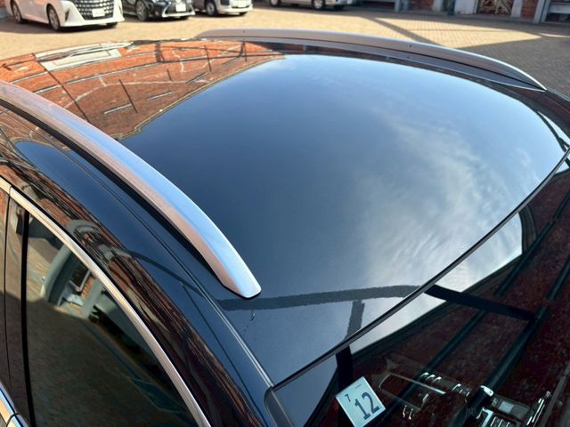 Porsche MACAN 2020-12 3680096-29