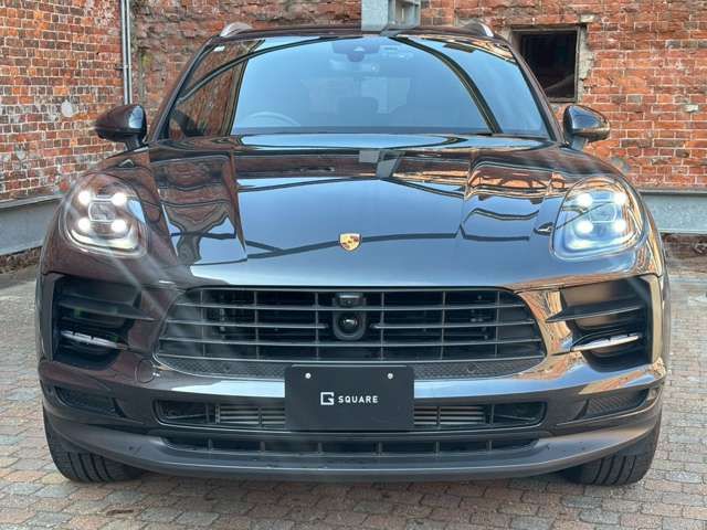 Porsche MACAN 2020-12 3680096-4
