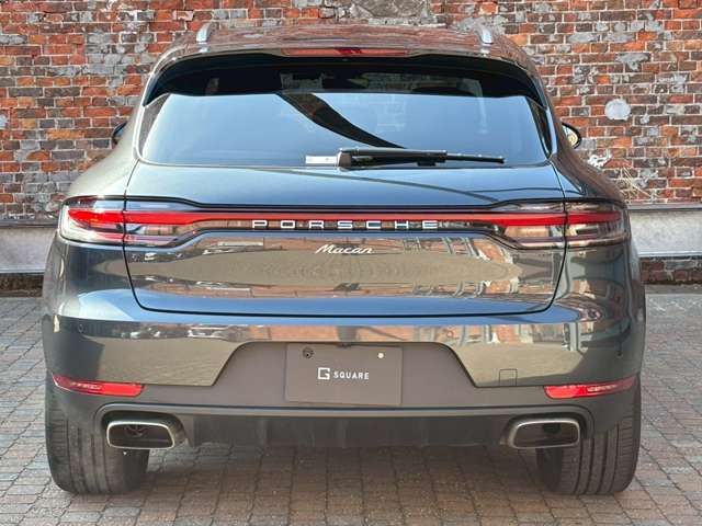 Porsche MACAN 2020-12 3680096-8