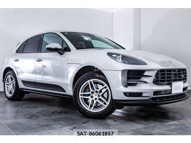 Porsche MACAN 2021-02 3774236-14