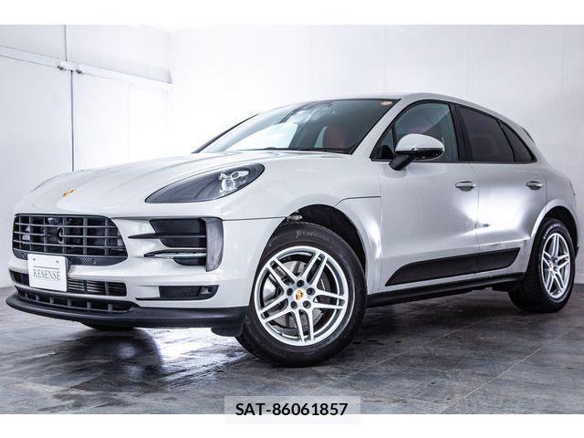 Porsche MACAN 2021-02 3774236-6