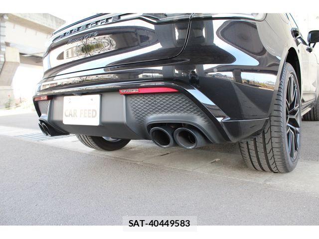 Porsche MACAN 2022-03 3908815-14