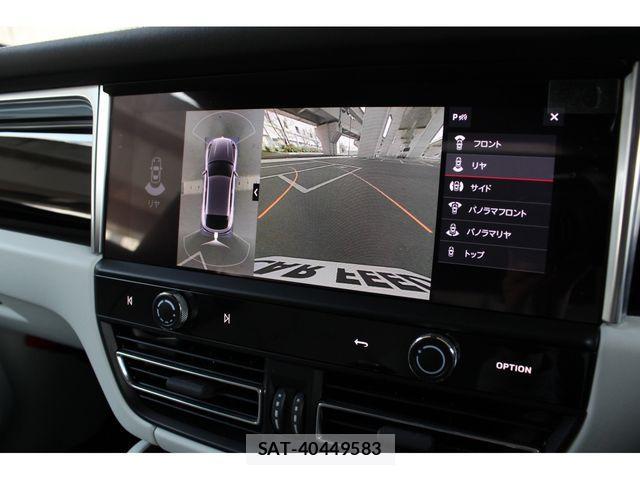 Porsche MACAN 2022-03 3908815-22