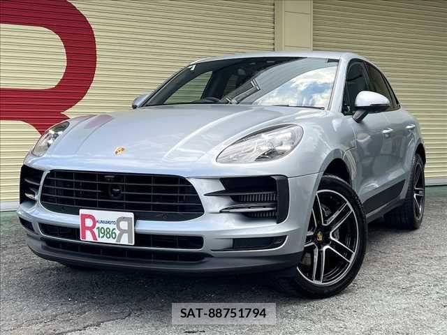 Porsche MACAN 2020-04 4047266-0