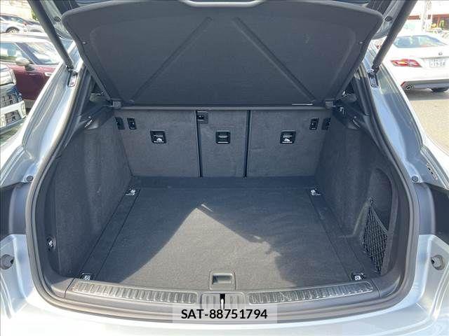 Porsche MACAN 2020-04 4047266-10