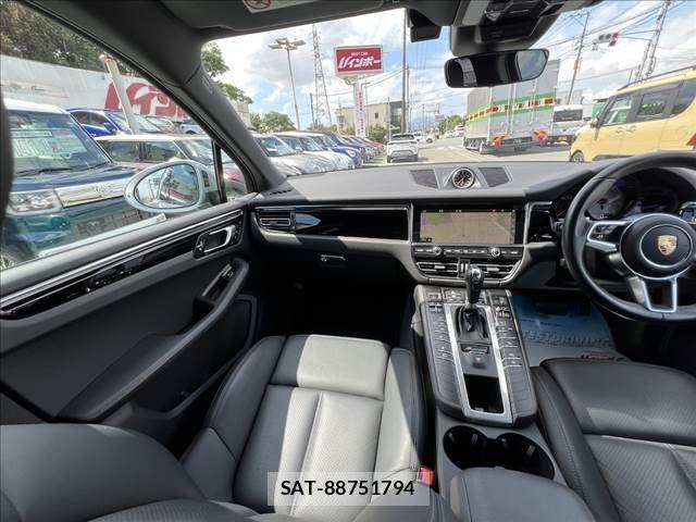 Porsche MACAN 2020-04 4047266-28
