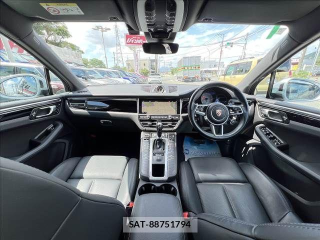 Porsche MACAN 2020-04 4047266-29