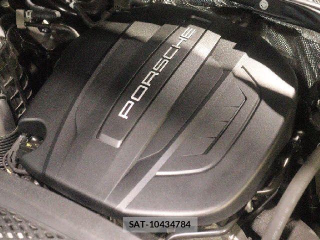 Porsche MACAN 2017-03 4176810-17