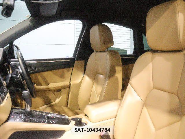 Porsche MACAN 2017-03 4176810-28