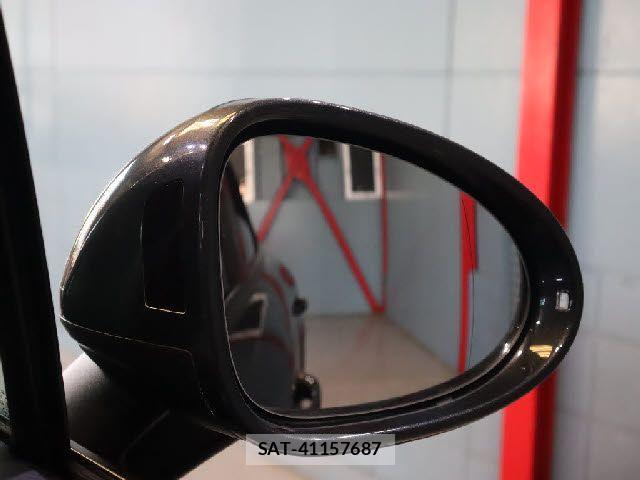 Porsche MACAN 2020-08 4599339-15