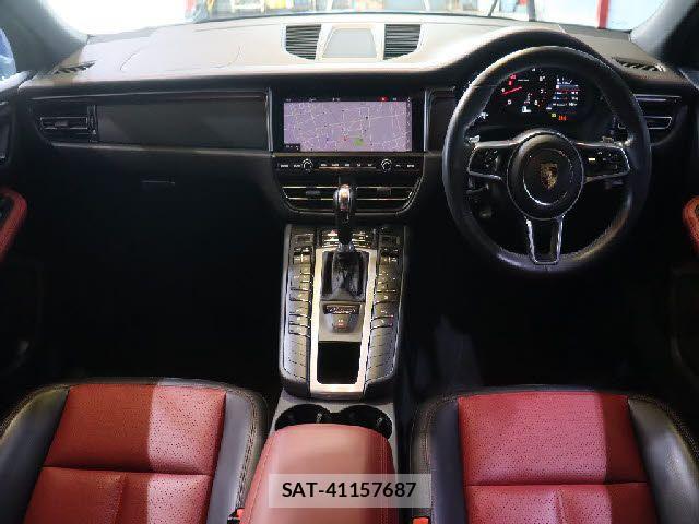 Porsche MACAN 2020-08 4599339-1