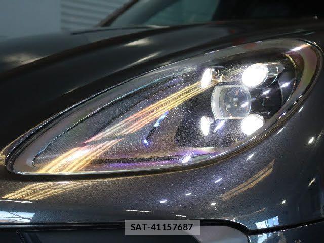 Porsche MACAN 2020-08 4599339-23