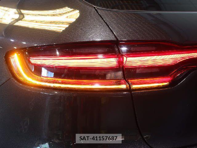 Porsche MACAN 2020-08 4599339-24