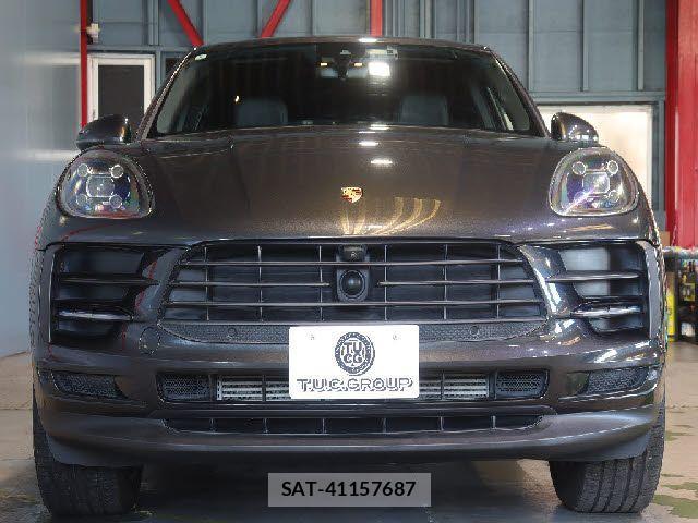 Porsche MACAN 2020-08 4599339-4