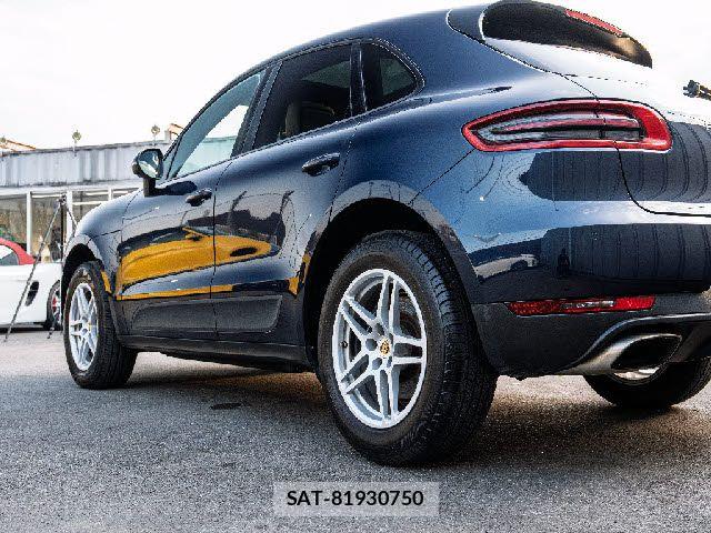 Porsche MACAN 2017-08 5875449-12