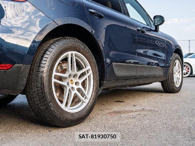 Porsche MACAN 2017-08 5875449-14