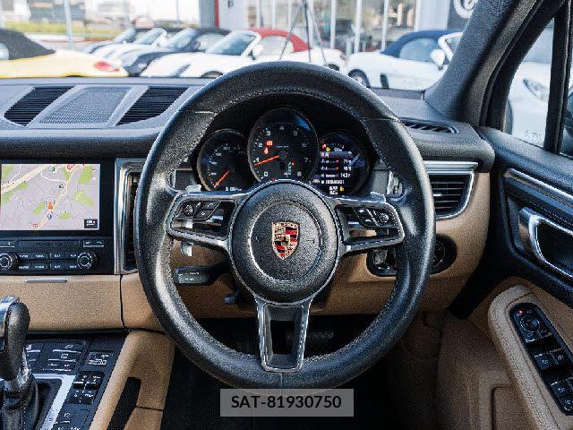 Porsche MACAN 2017-08 5875449-22