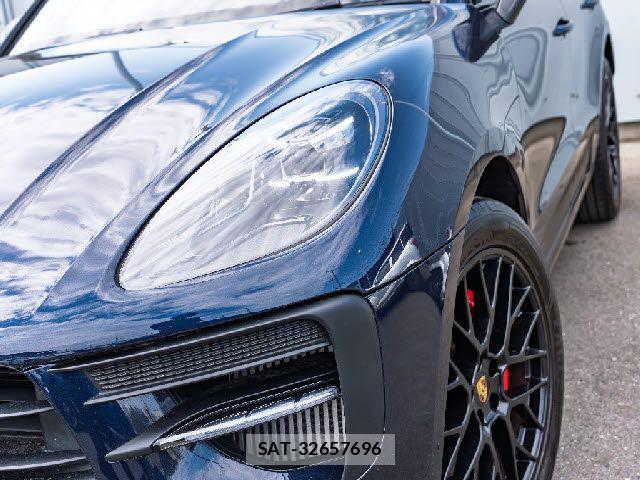 Porsche MACAN 2020-12 5875438-28