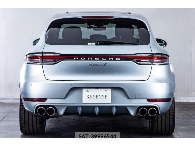 Porsche MACAN 2019-05 5875441-10