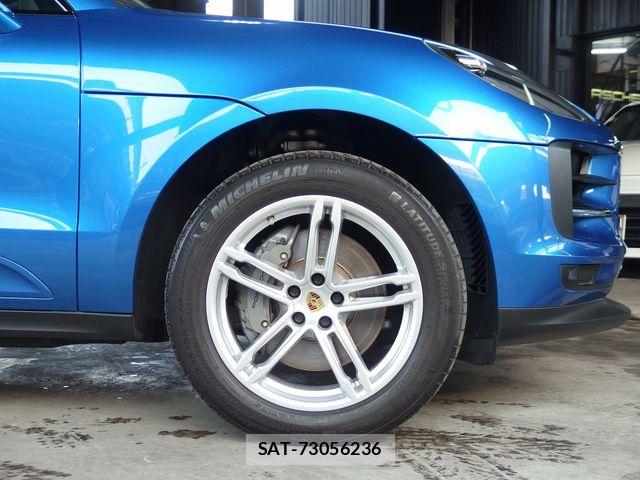 Porsche MACAN 2020-03 6016065-10