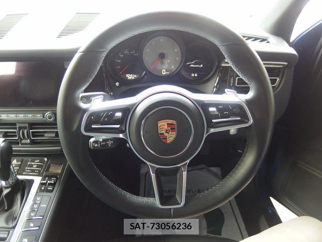 Porsche MACAN 2020-03 6016065-25